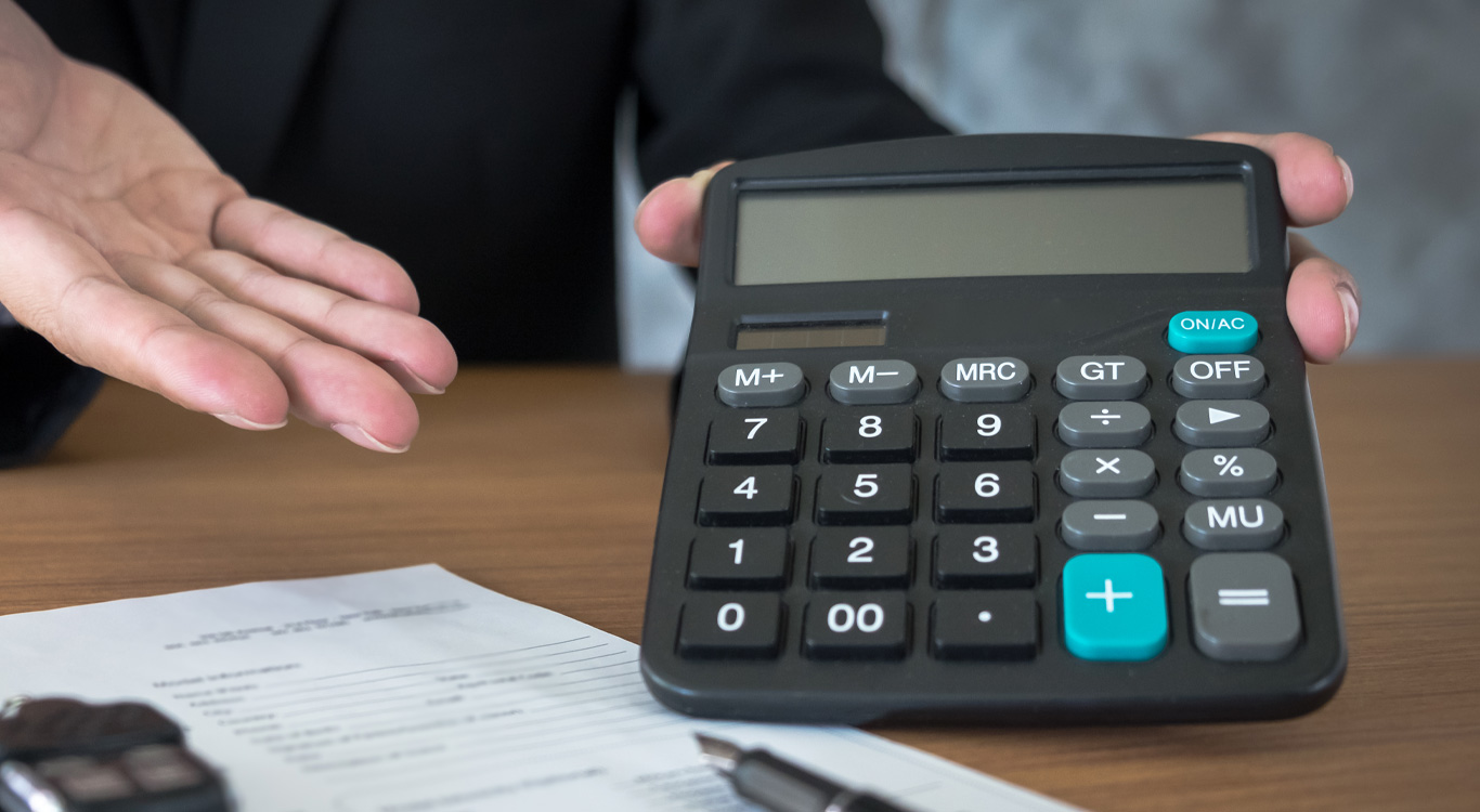 Smart Electronic Calculator